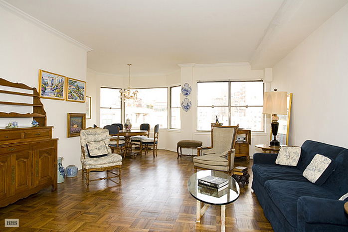 Photo 1 of 8 East 83rd Street, Upper East Side, NYC, $1,450,000, Web #: 452169